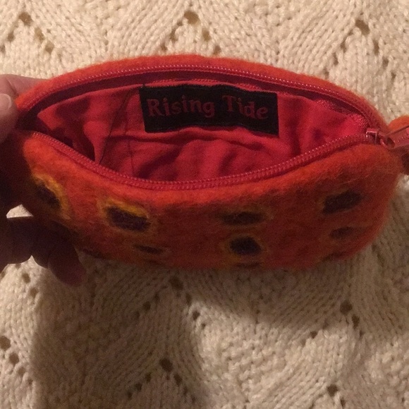Rising tide clutch / phone case 100% wool - Picture 4 of 5